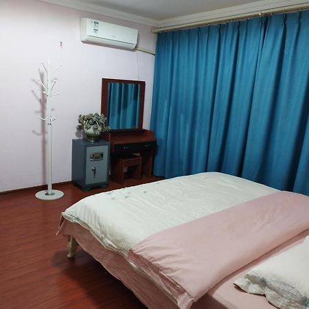 空中花园民宿 贵阳火车站店 Buitenkant foto