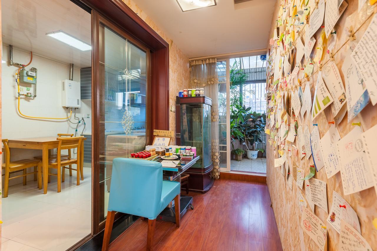 空中花园民宿 贵阳火车站店 Buitenkant foto